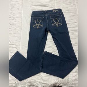 Kutt from the Kloth Jeans- Nicole style. New